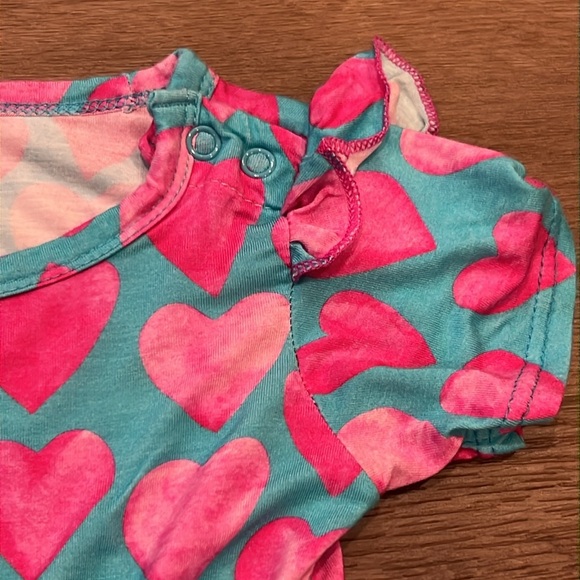 Ellie K’s Pink Heart Onesie w/Ruffles Diaper Snaps Size 2T Bamboo Blend Soft - Picture 4 of 7